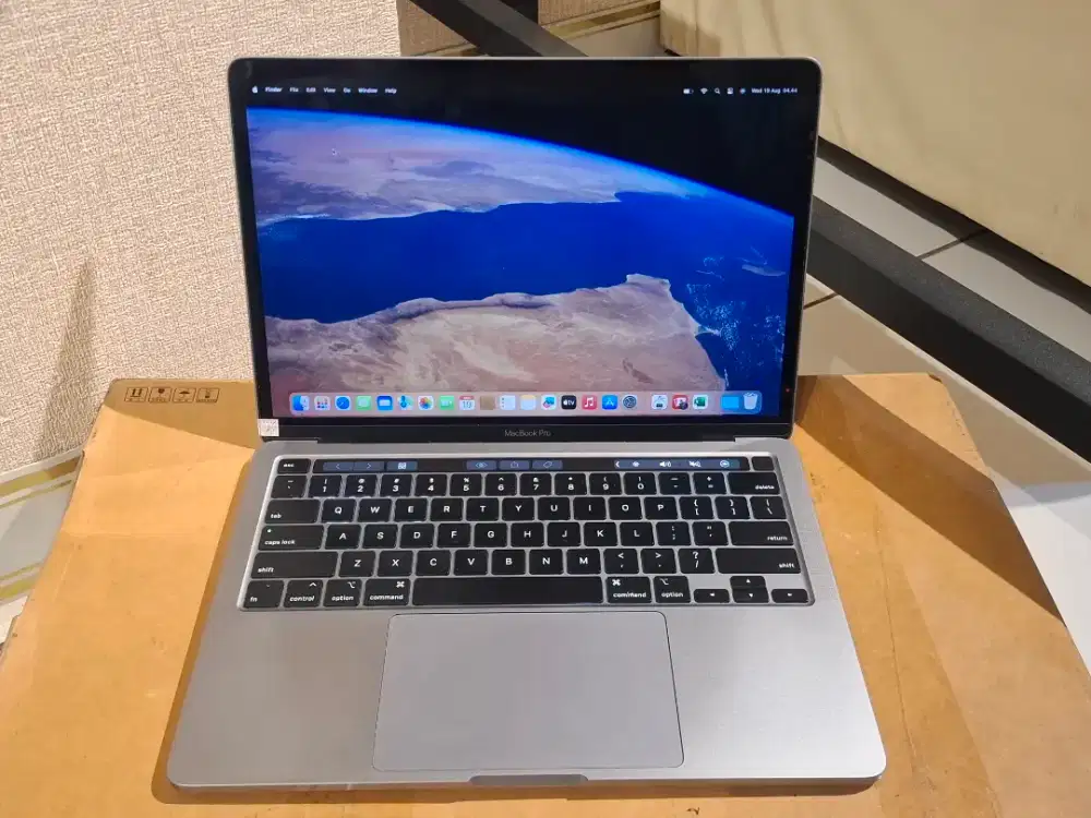 Laptop Macbook Pro 13-inch Toucbar, Intel Core I5, Ram 8/512 gb