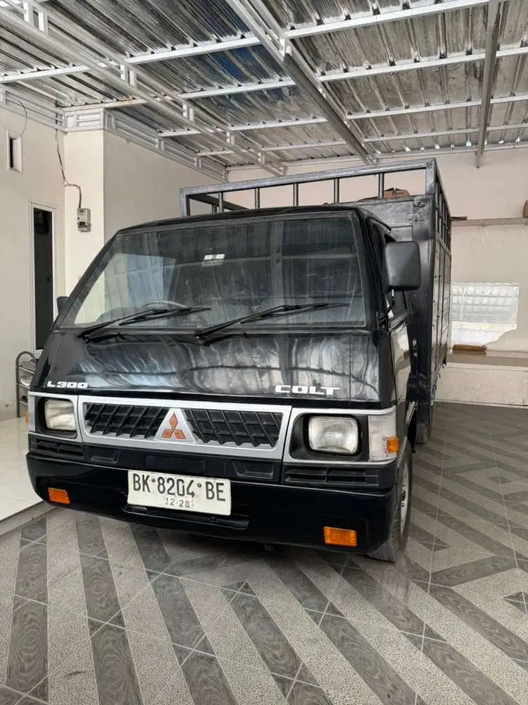 Mitsubishi Colt L300 2001 Diesel