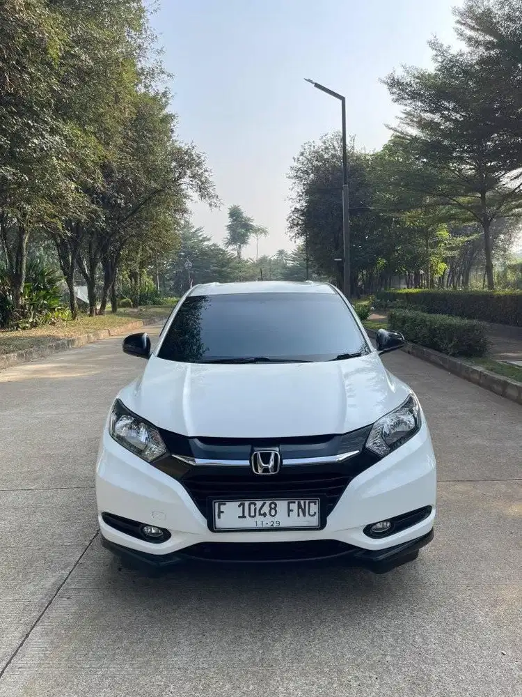 Honda HRV E 2016 AT Dp 5 Juta
