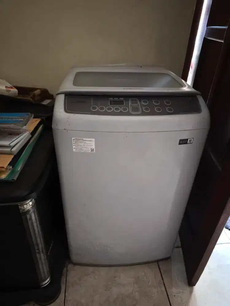Mesin cuci bekas siap angkut bisa dibenerin dulu ya