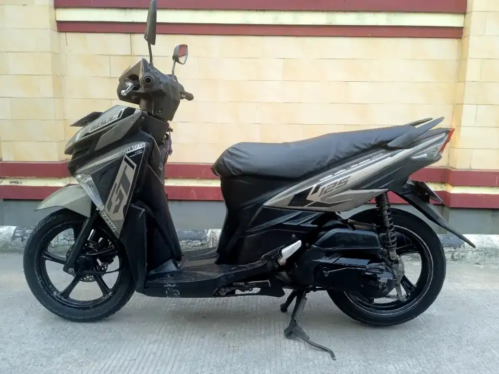 Dijual Yamaha Soul GT 125 LED bluecore thn 2015 mulus komplit DKI