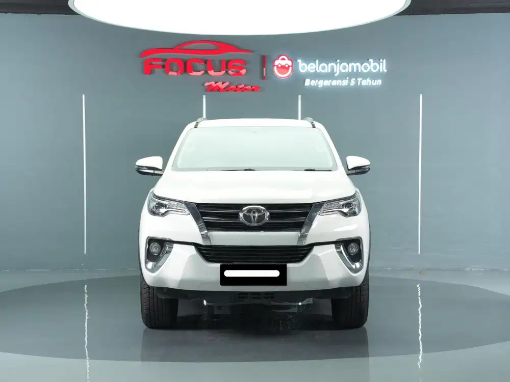 Km 66 rb toyota fortuner vrz diesel 2020 putih