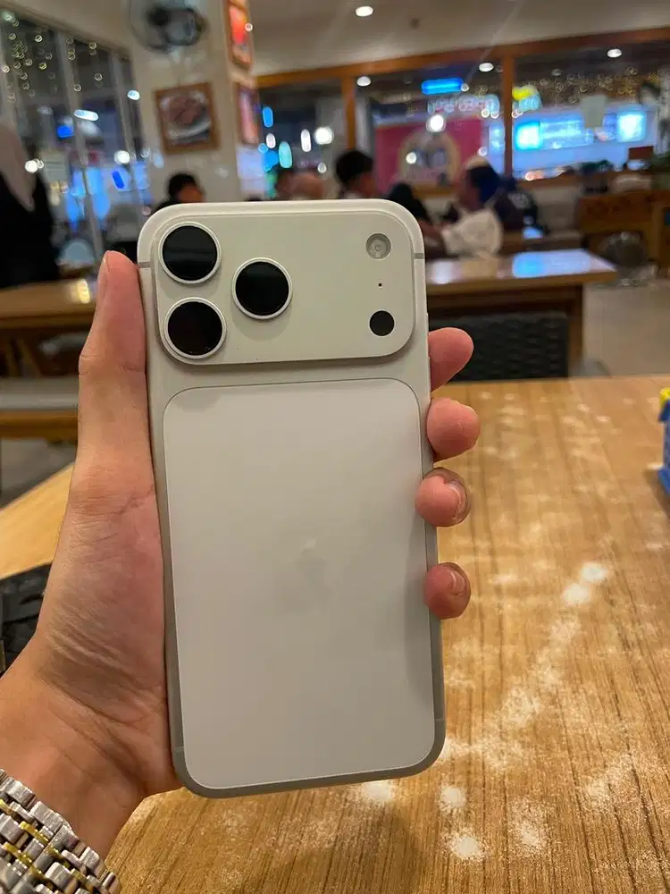 Iphone 17 promax 256gb Ibox
