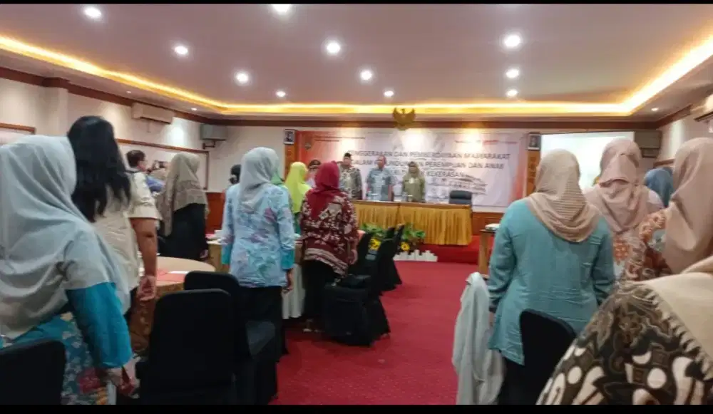 Dicari Pekerja Warung Kelontong Toko Mart Kasir Timbang Warehouse