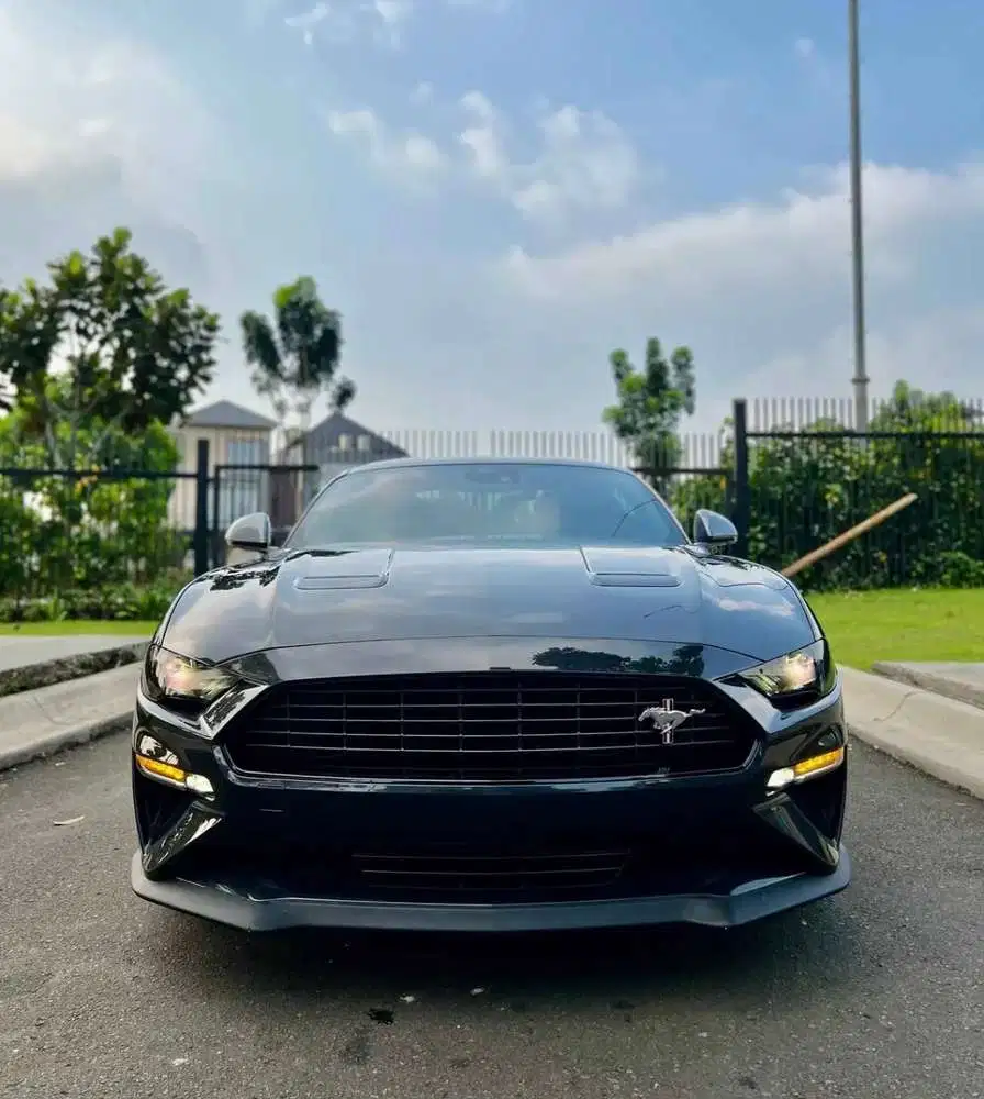 Ford Mustang 2.3 EcoBoost AT 2022