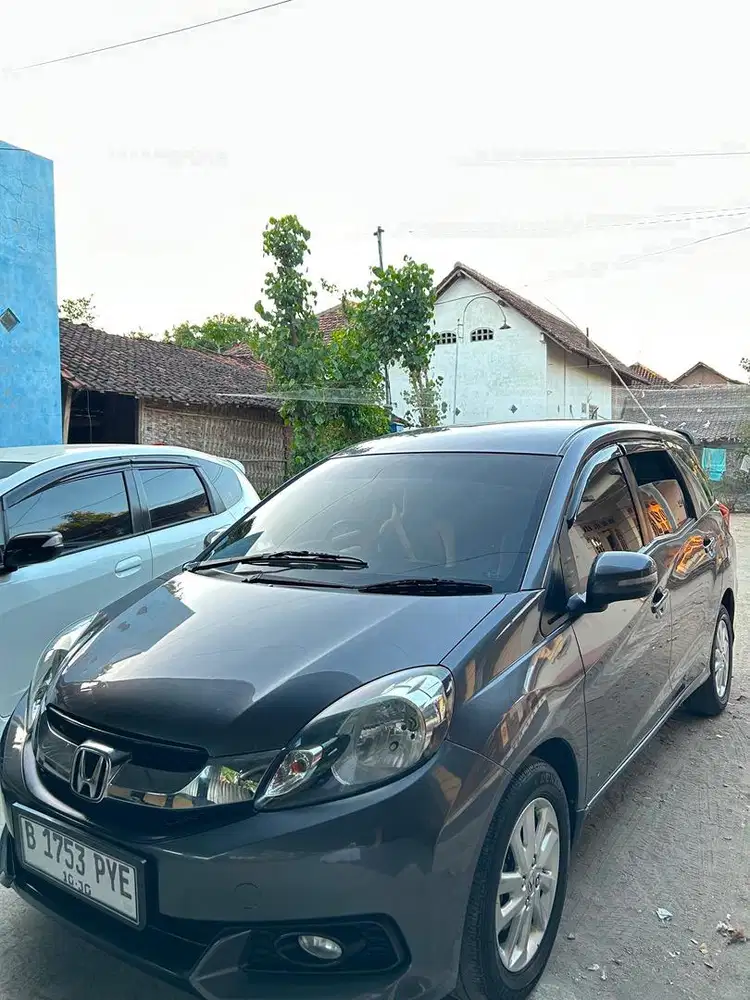BISMILLAH JUAL HONDA MOBILIO TIPE E MANUAL TAHUN 2015 KM 76RB ASLI