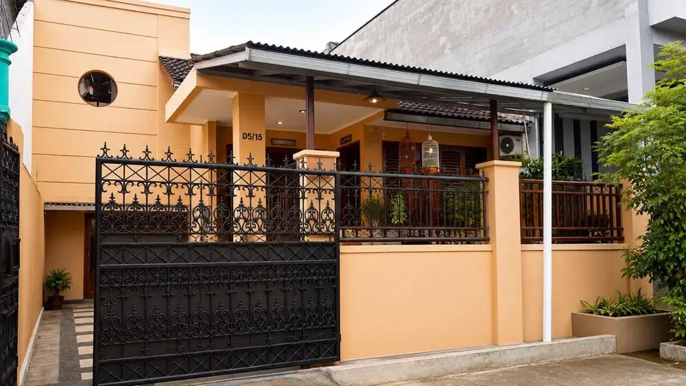 Dijual Rumah 1.5 Lantai Di Taman Kedaung Ciputat
