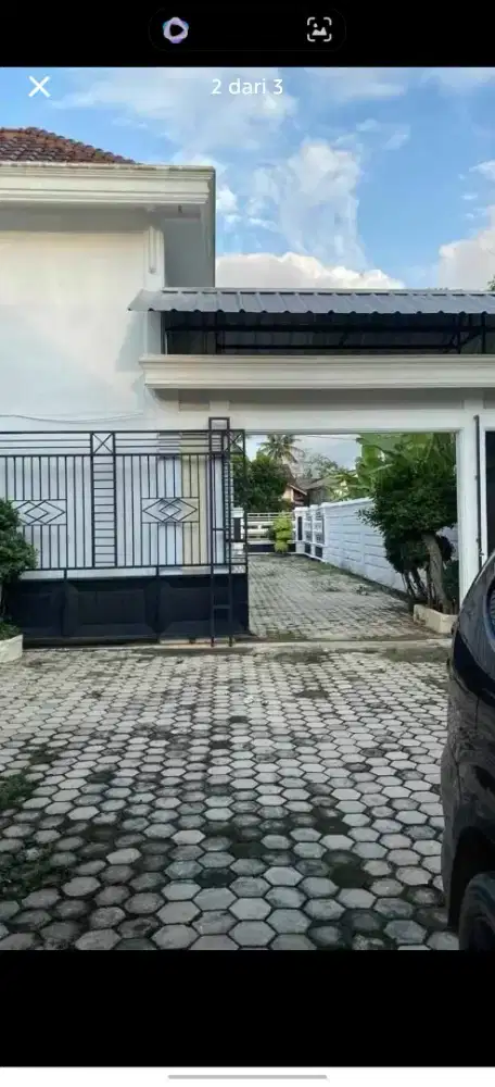 Di jual rumha mewah siap huni .