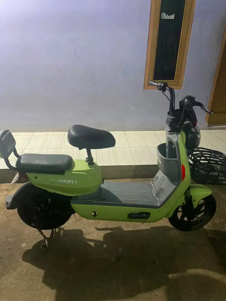 U-Winfly sepedah listrik