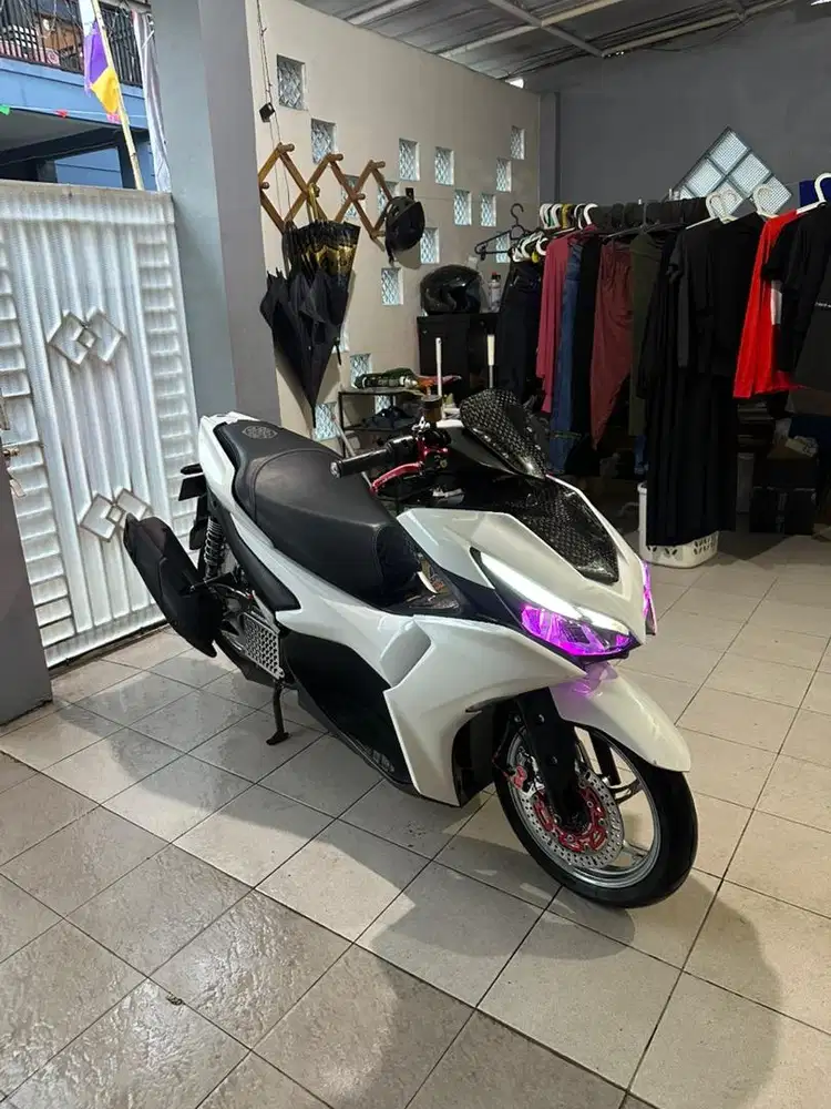 Aerox new 2023 non abs