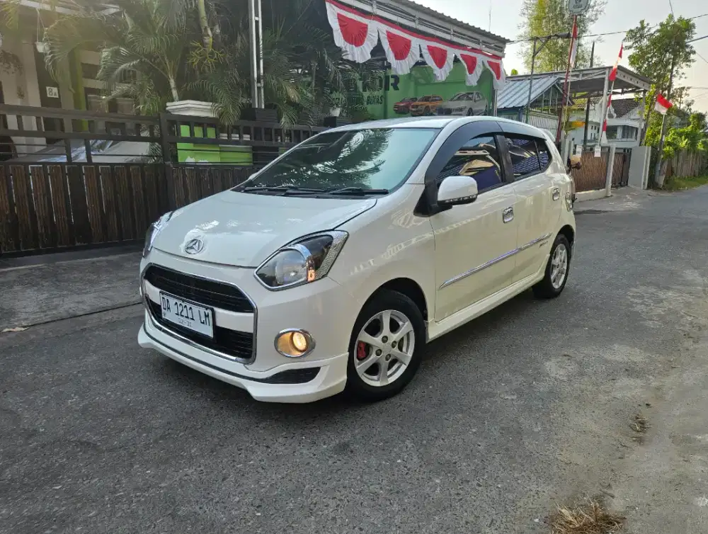 AYLA X 1.0 ELEGANT MATIC 2015