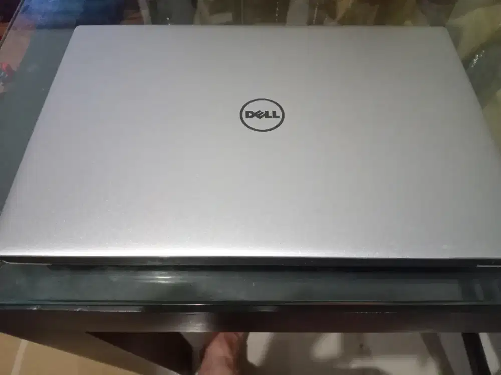 Dell XPS 9360 mulus touch screen