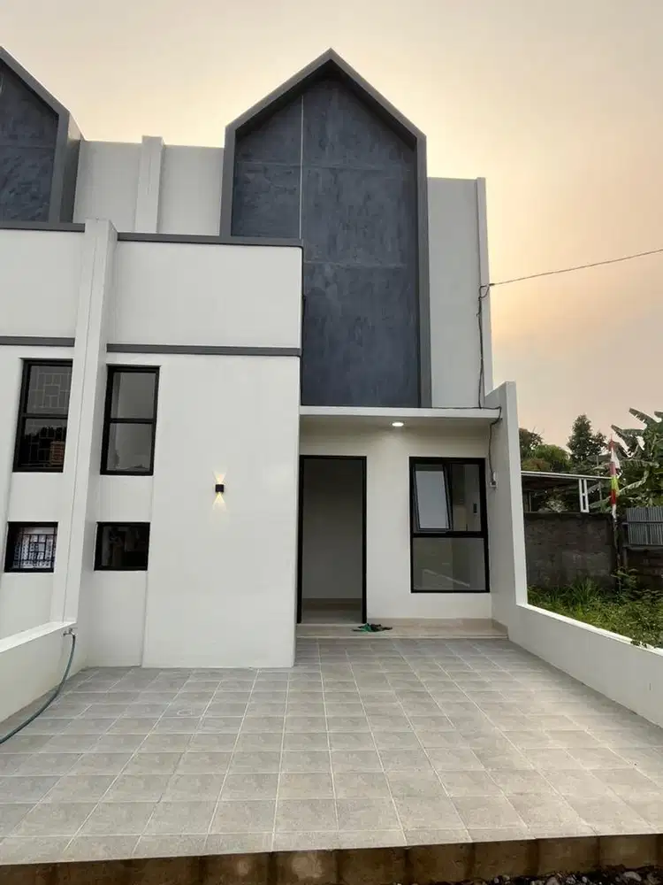 Rumah Asik 2 Lantai KPR Dan Cash