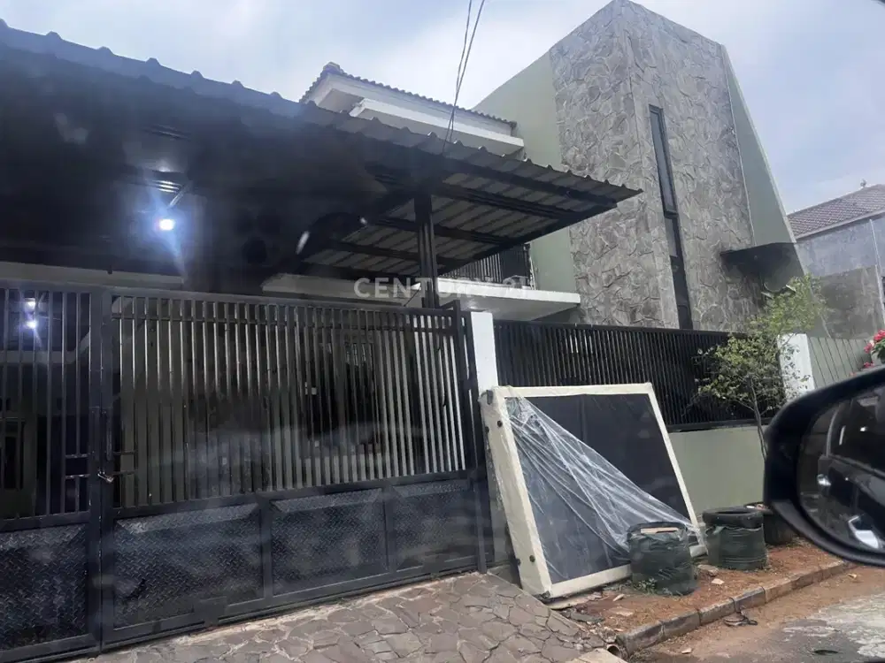 Disewakan Rumah Rapi Nyaman Dan Bagus Di Duta Bumi Bekasi