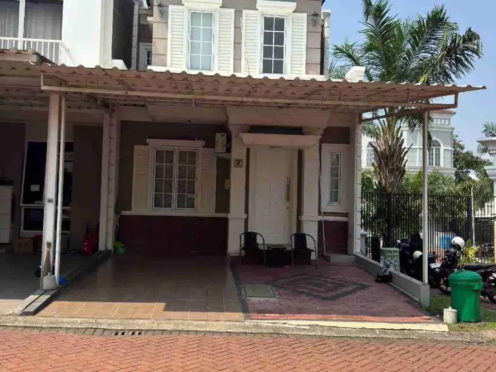 rumah di paramount manyaran 8 menit RS Kariadi
