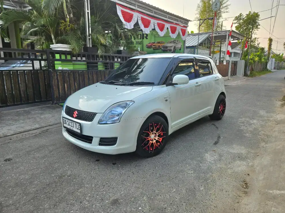 SWIFT ST 1.5 MATIC 2011