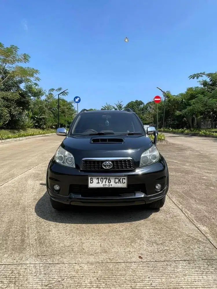 Toyota Rush S 2013 Metik