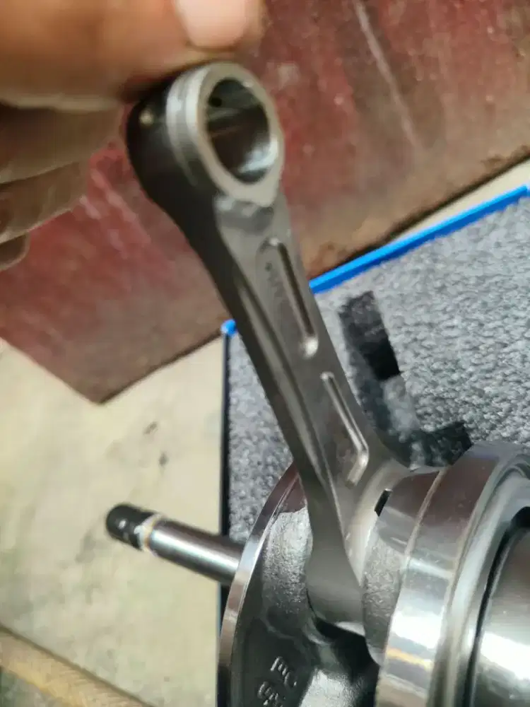 Kruk as racing merek ataka Vario 125/150