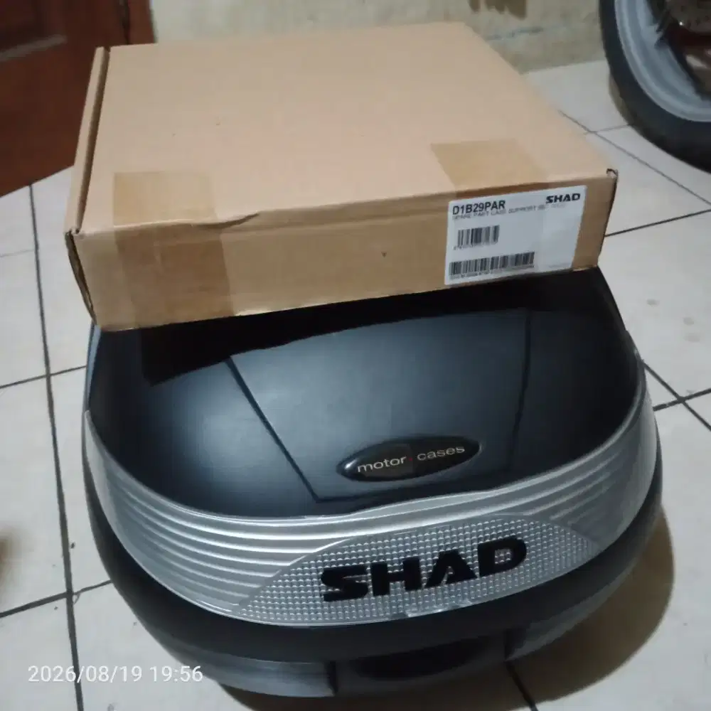 Di jual box shad 29 punya orang tua masih mulus universal.