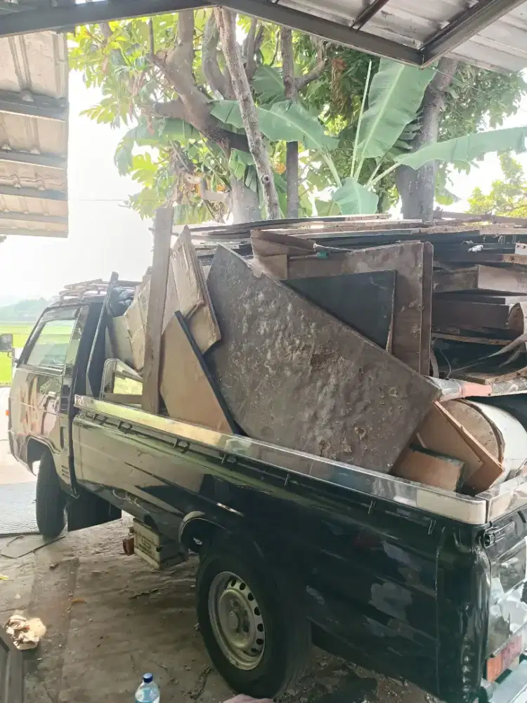 Jasa buang isi rumah