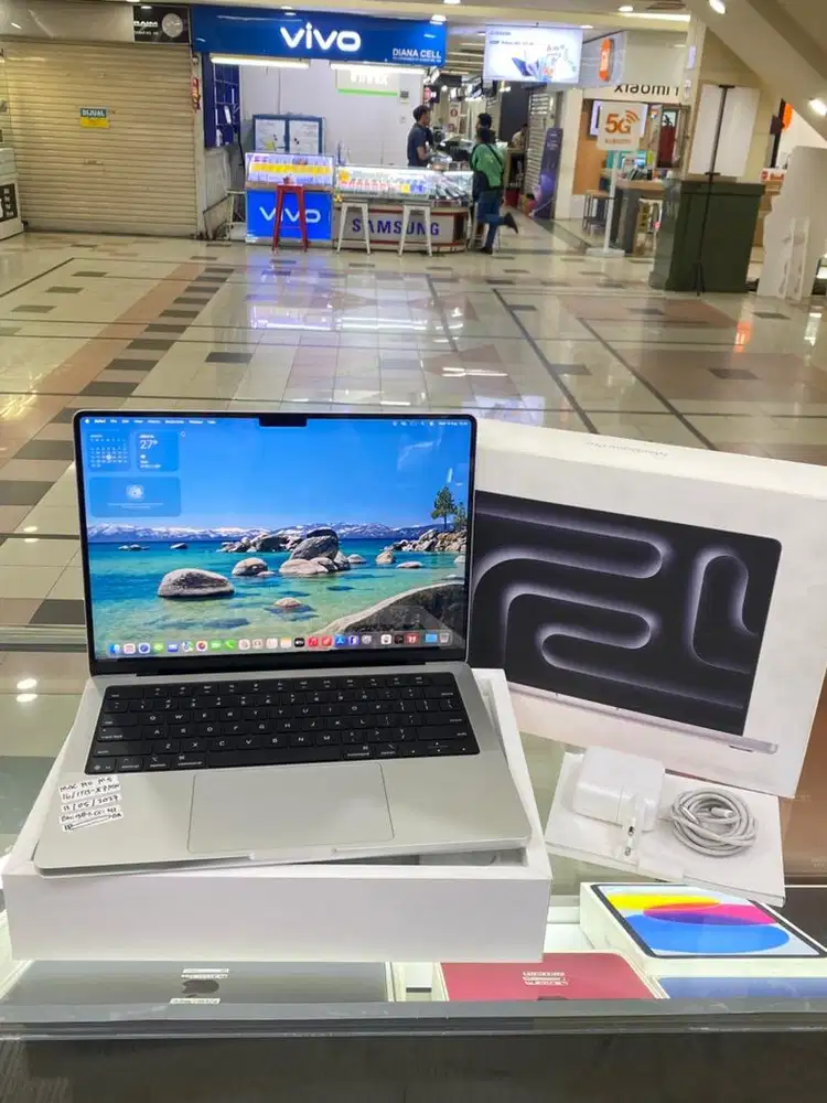 MACBOOK PRO M5 16/1TB SILVER IBOX