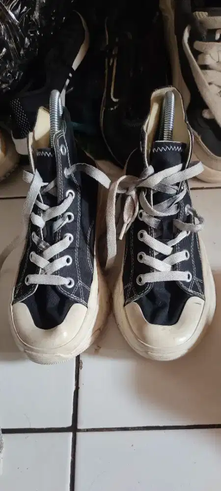 Sepatu Thrifting MLB major league baseball Size 38