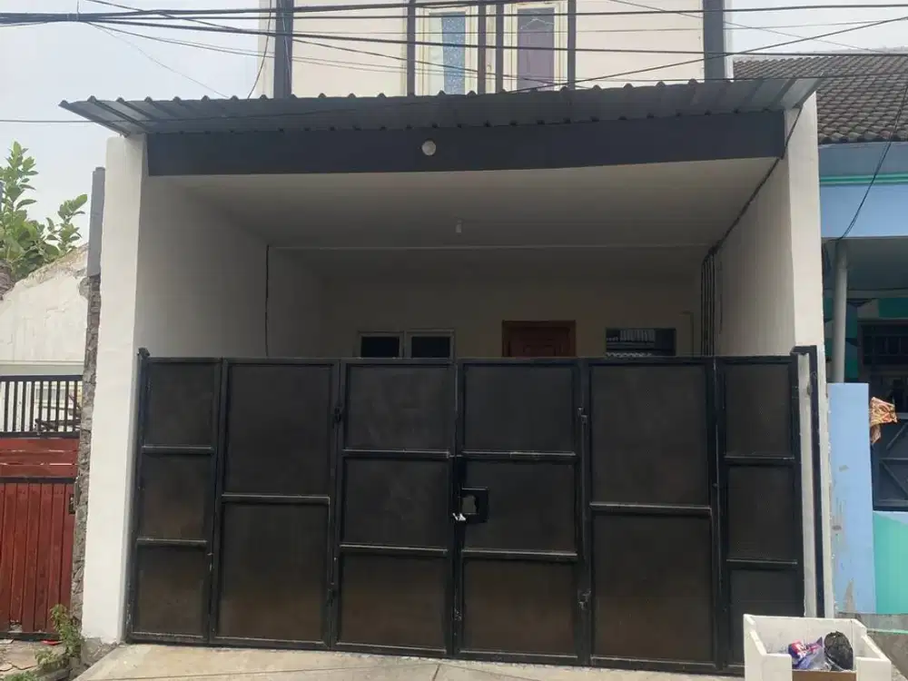 DIJUAL RUMAH KOST SEMOLOWARU