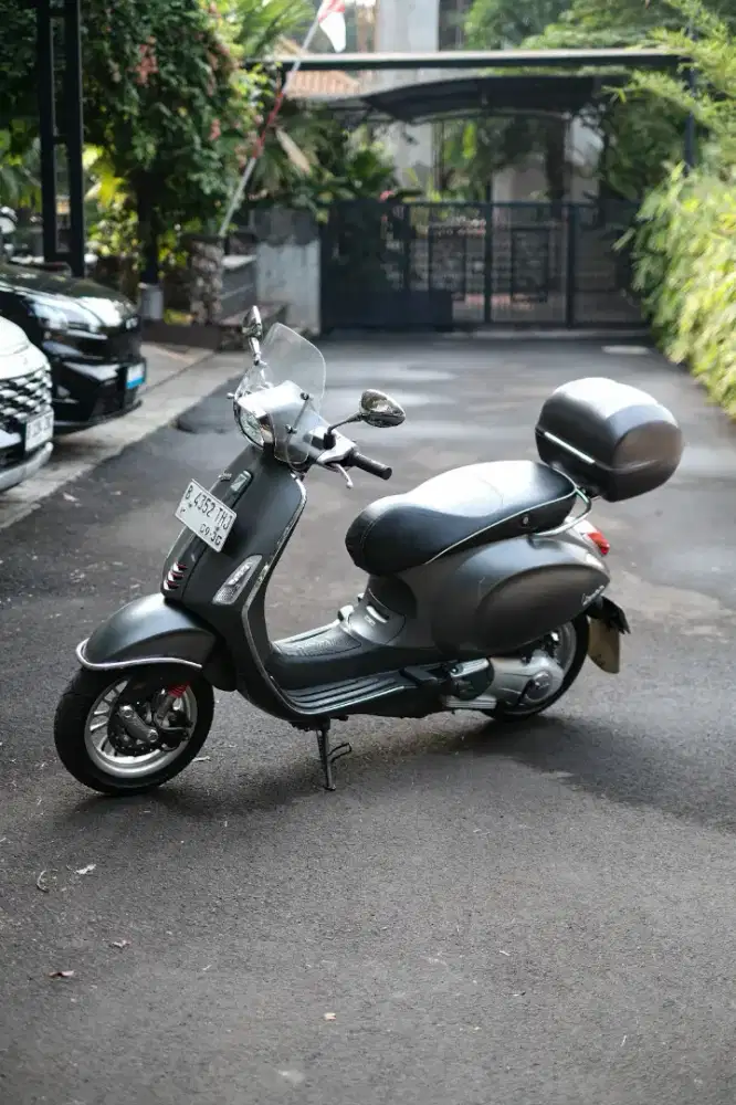PIAGGIO VESPA SPRINT 150 3 VIE 2015 TERMURAH BERGARANSI MESIN 1 TAHUN