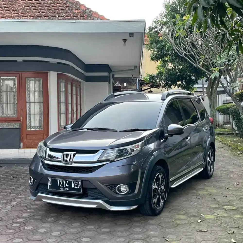 Honda BR-V 2016 Prestige
Automatic