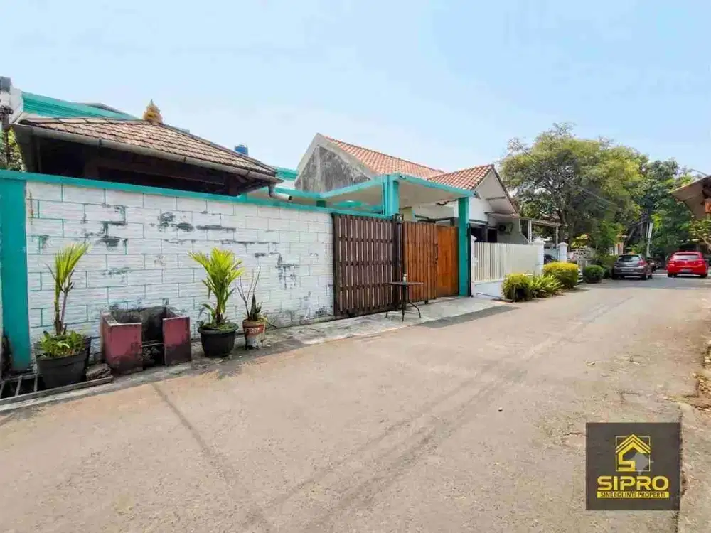 Rumah Semi Furnished Tanah Lega dekat Bintaro Harga dibawah Pasaran