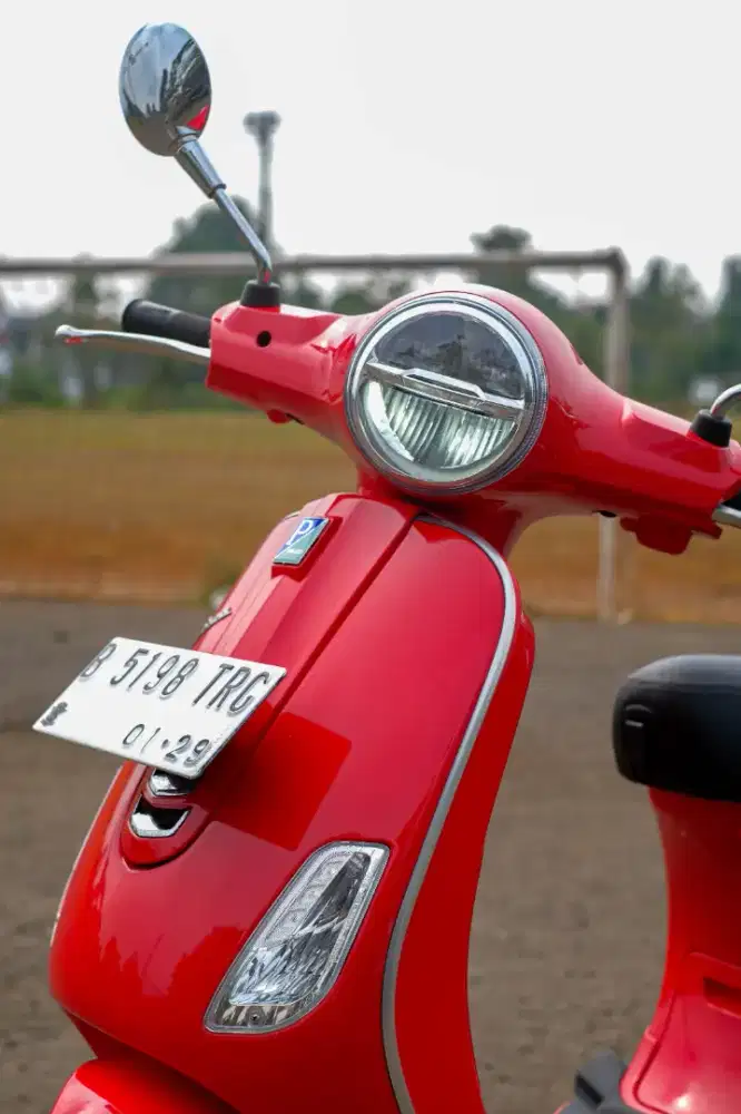 PIAGGIO VESPA LX 125 IGET FACELIFT 2023 TERMURAH BERGARANSI MESIN 1 TH