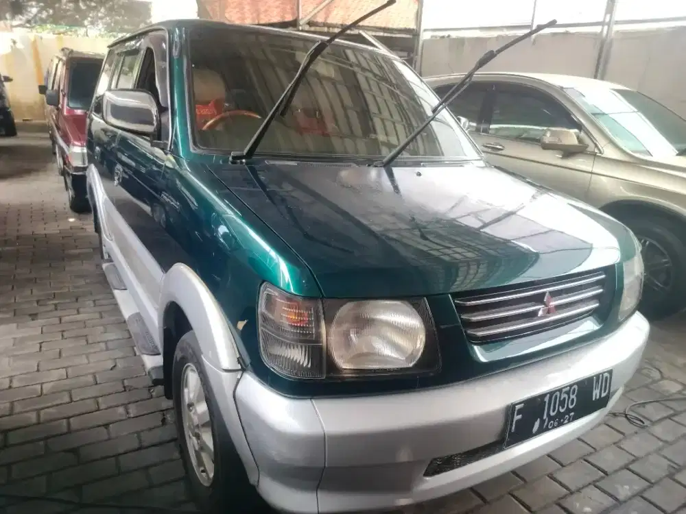 Mitsubishi kuda bensin super exceed th2000