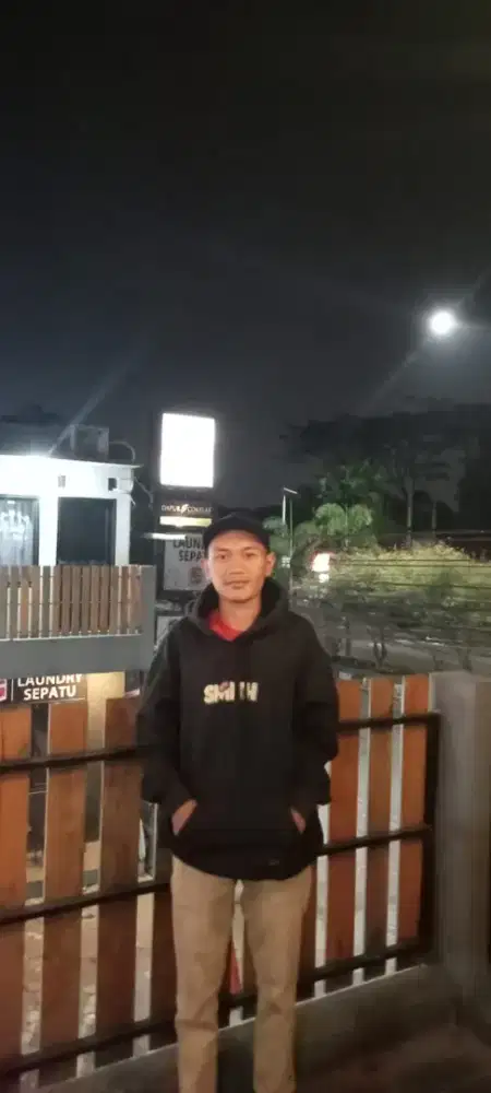 Mencari kerja . Pengalaman ob dan jaga tempat