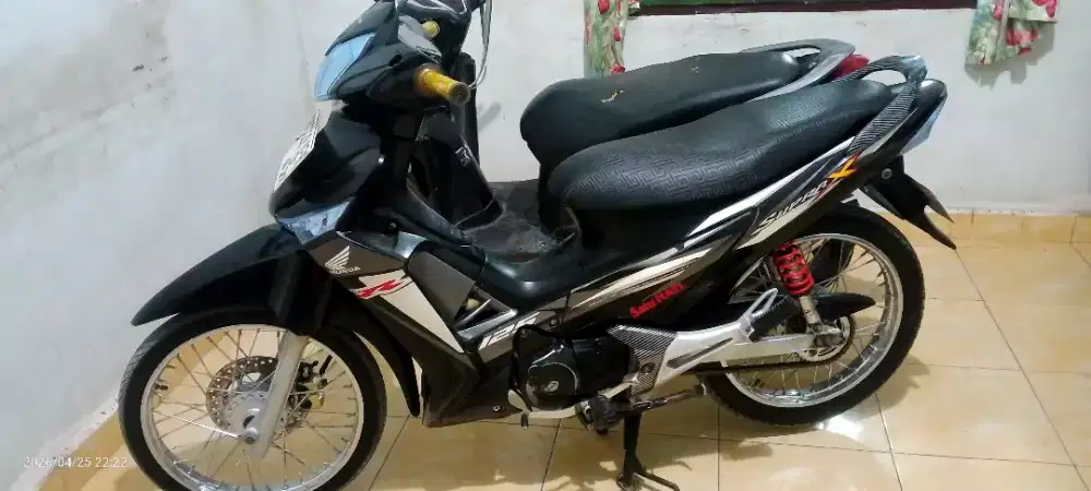 Sepeda motor Supra x125