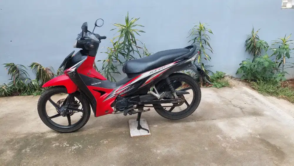 HONDA REVO 2011