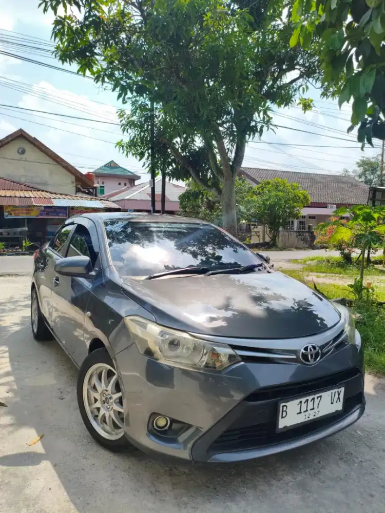 Di jual Vios limo gen 3 tahun 2015