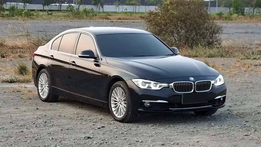 BMW 320 320i Luxury 2018