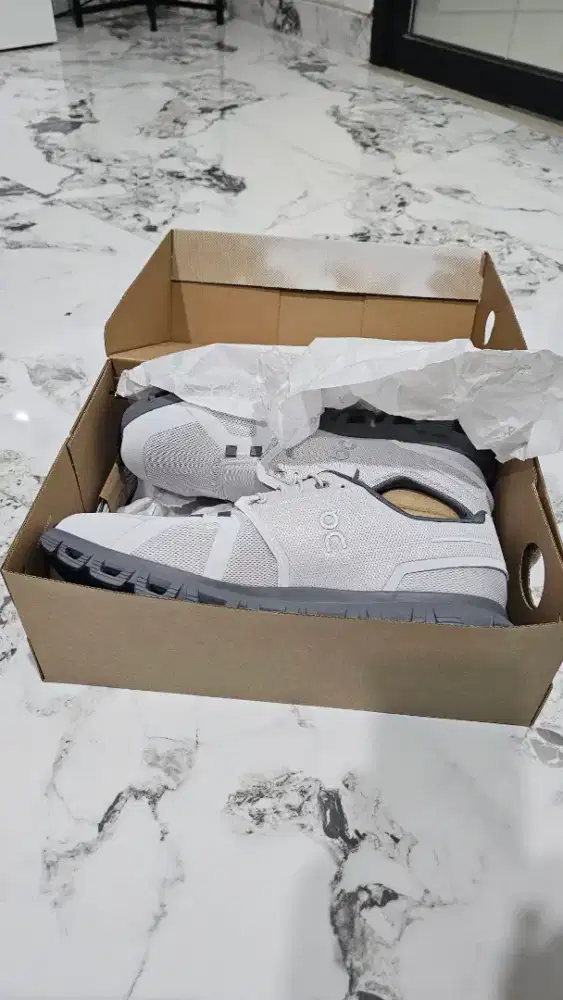 Sepatu OC Original