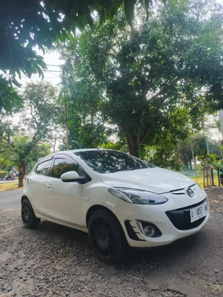 Mazda 2 AT ( Matic ) komplit