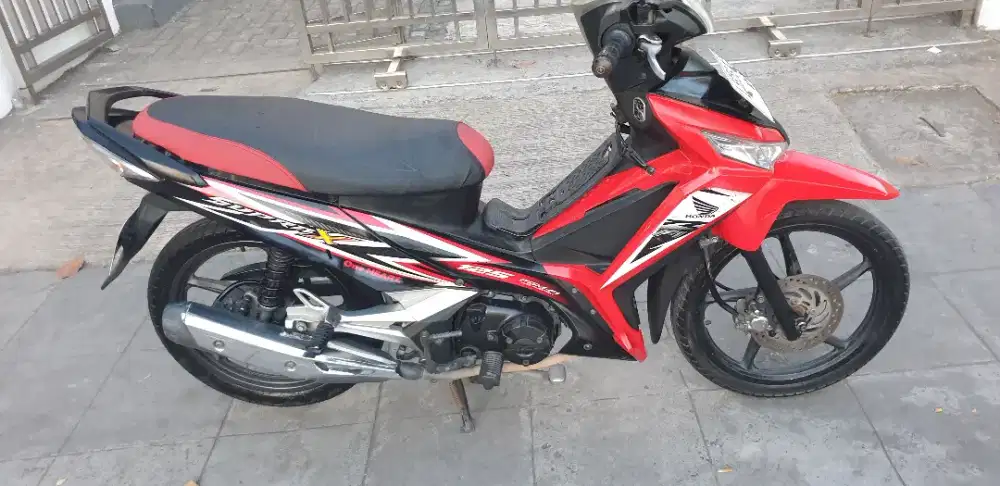 Supra X 125 th 2015 istimewa pjk baru