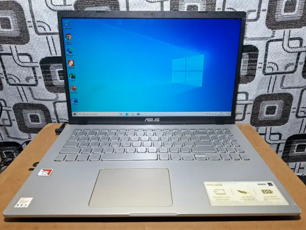 Laptop Asus X509BA Amd A4 ram 4gb ssd 256gb keyboard nyala slim mantap
