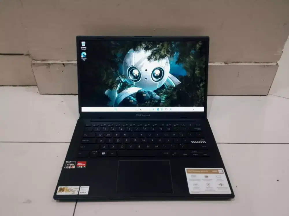 Laptop Asus Vivobook Go E1404FA