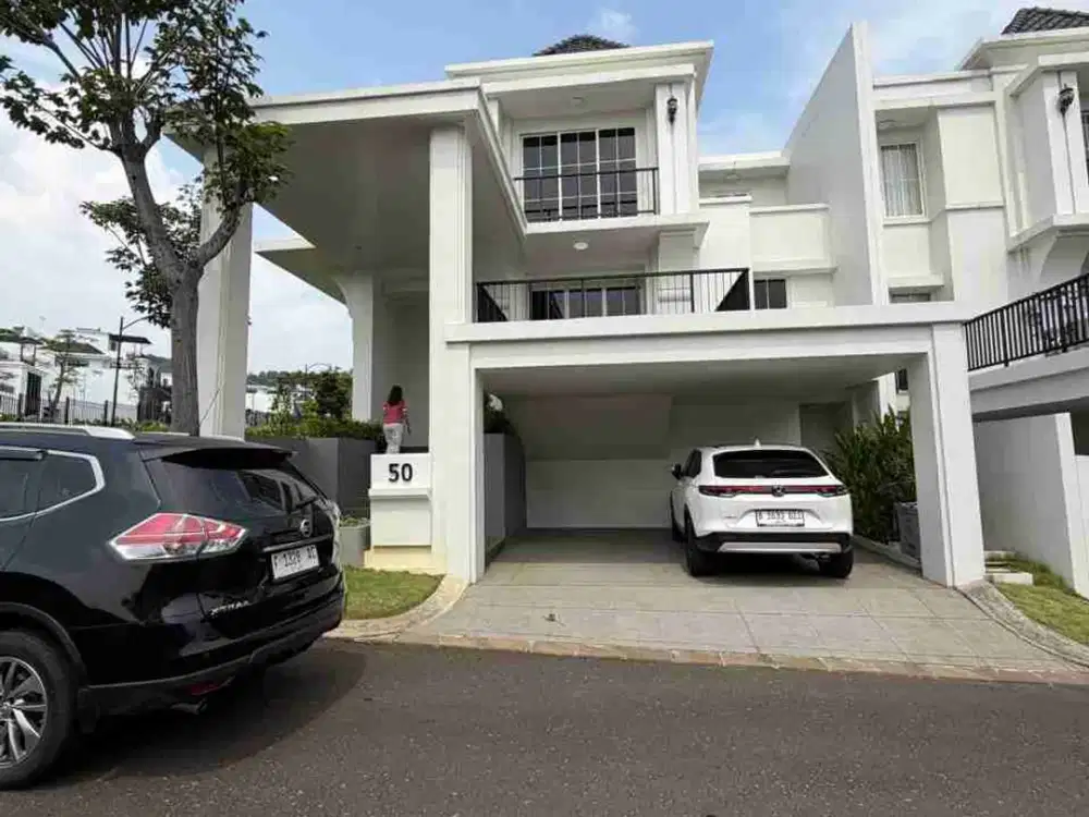 Dijual Rumah Posisi di Hook Summarecon Bogor.Full Furnished.