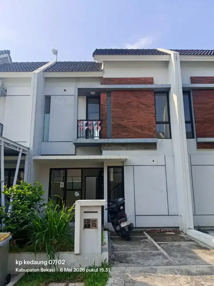 Disewakan Rumah 2 Lantai Siap Huni di Cluster Balsa, Green Ara.