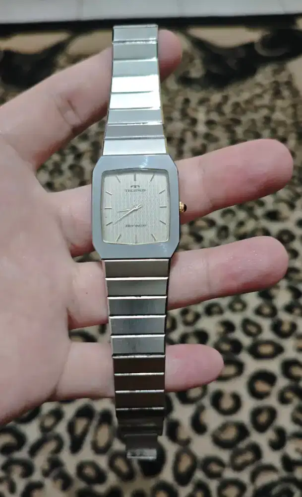 Technos Borazon Vintage Swiss