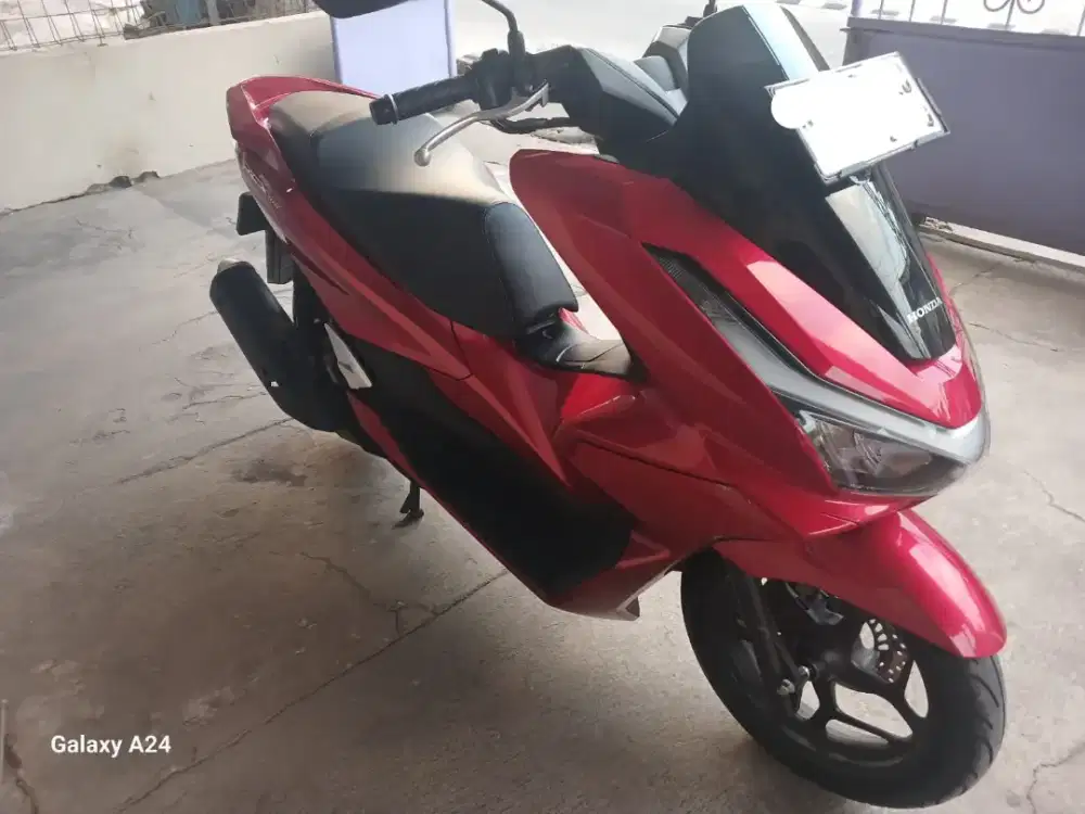 Dijual PCX 160 CBS 2025 LOW KM