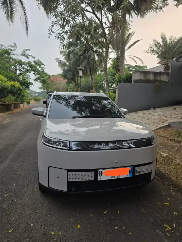 Jaecoo J5 EV Ivory Grey
