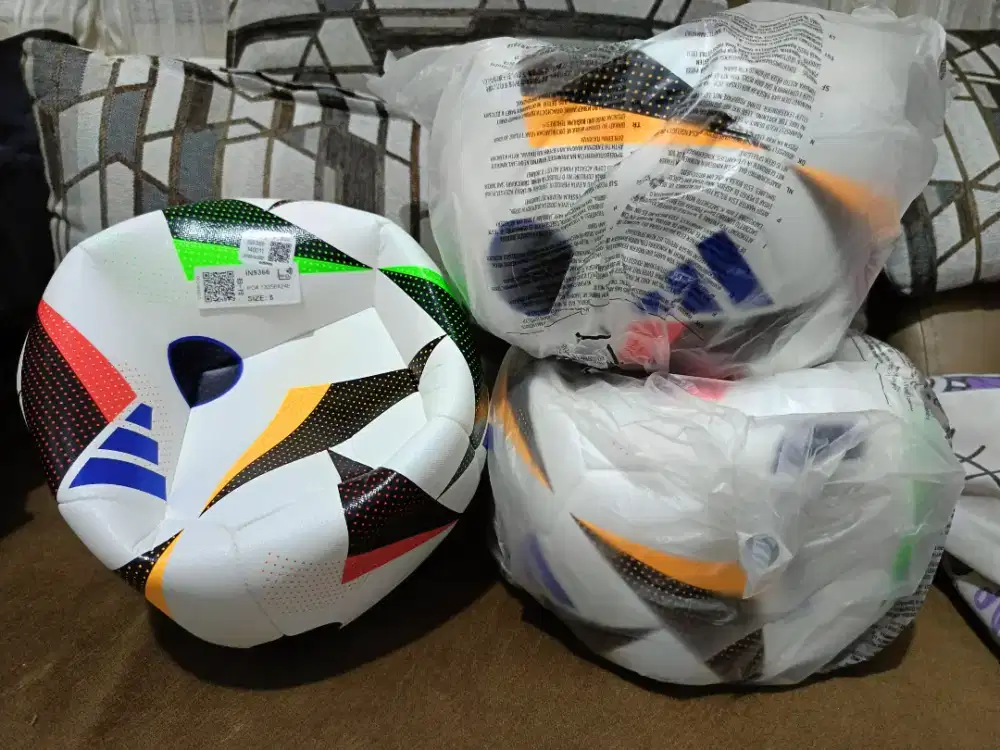 BOLA ADIDAS ORIGINAL SIZE 5 PROMO