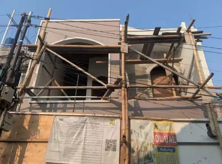 Rumah Baru bisa KPR 2lt TURUN HARGA BU, Stategis kayu manis Matraman