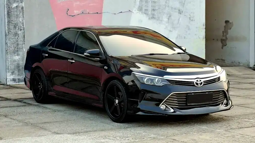 Toyota Camry V 2.5 2012